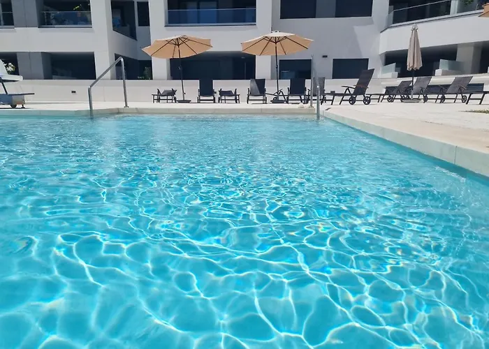 Toplage Marbella Neubau Luxus-Apartment, Strand Und Altstadt In Minuten Zu Fuss