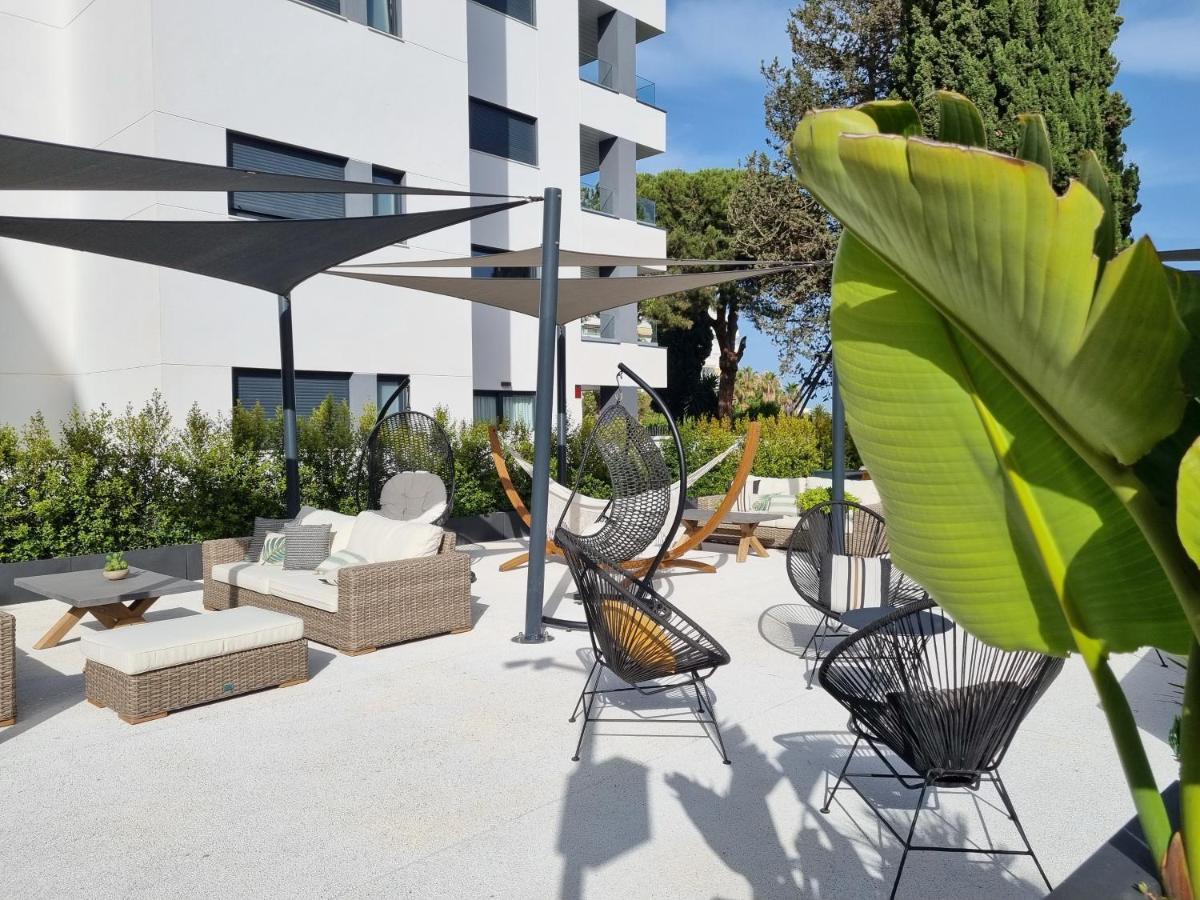 Toplage Neubau Luxus-apartment, Und Altstadt In Minuten Zu Fuss Marbella