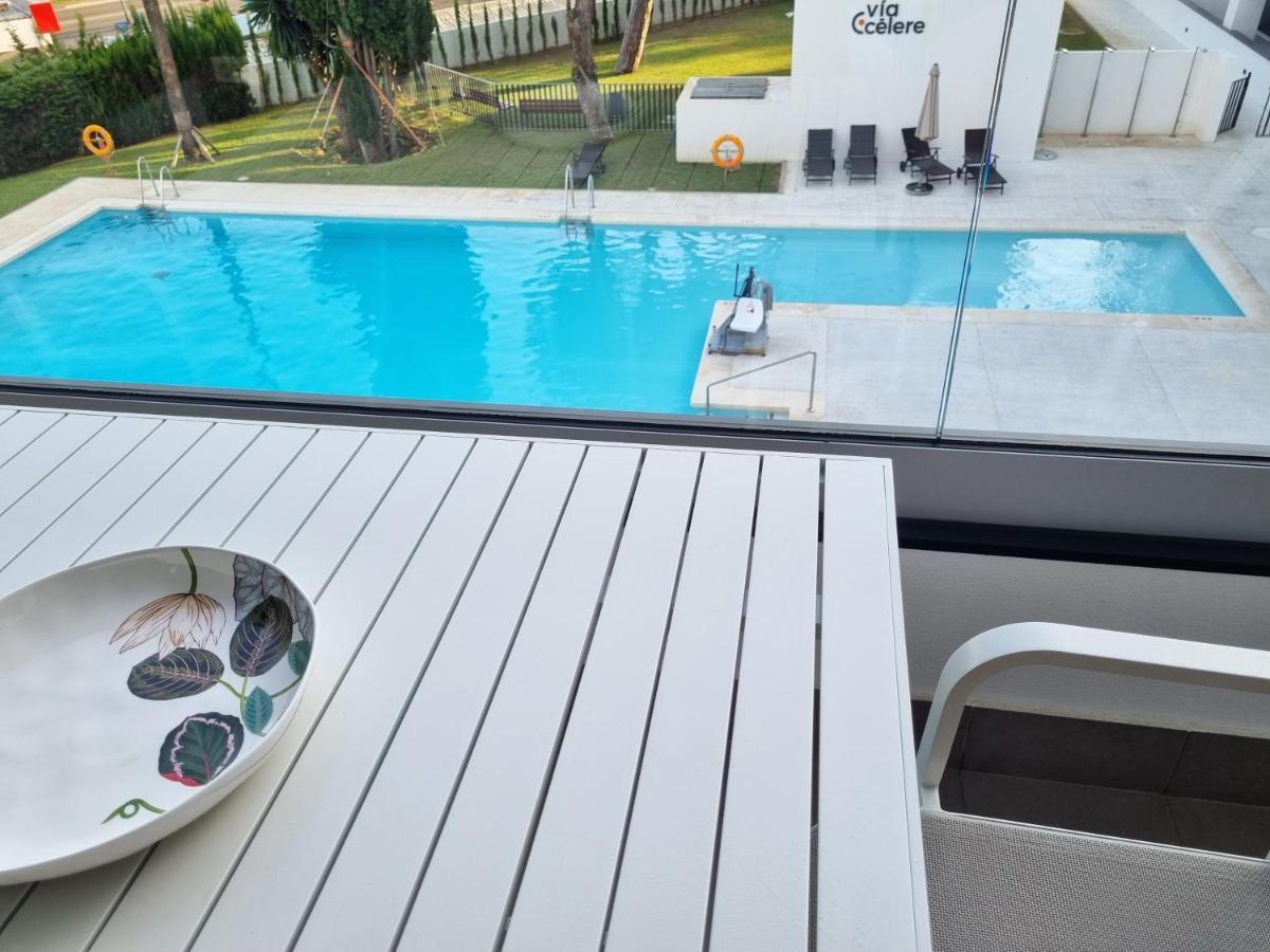 Toplage Neubau Luxus-apartment, Und Altstadt In Minuten Zu Fuss Apartment Marbella