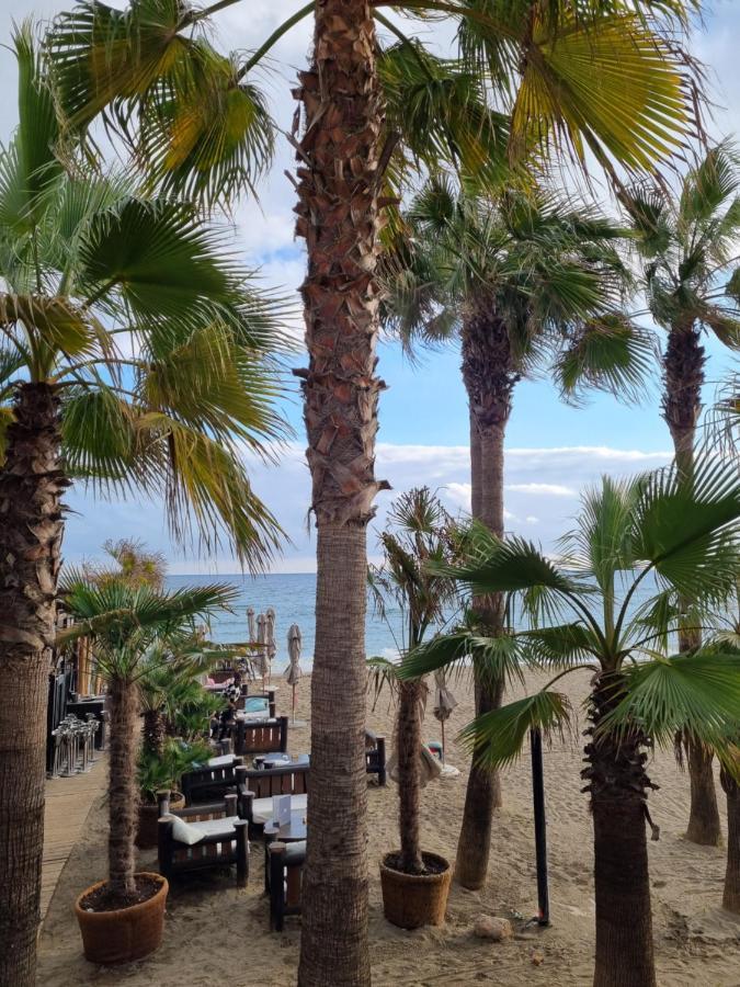 Toplage Neubau Luxus-apartment, Und Altstadt In Minuten Zu Fuss Marbella